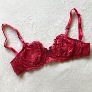 Victoria’s Secret Bra Sexy Unlined Demi Lace 34C